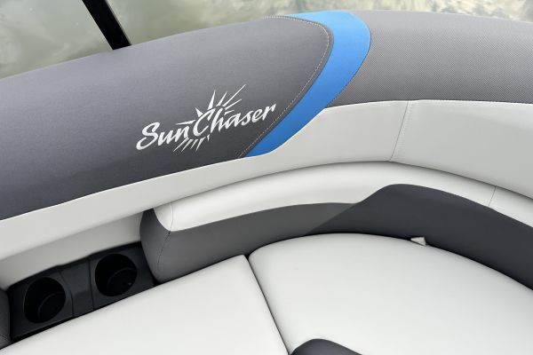 Sunchaser Eclipse 25 LR PSB Pontoon Boat