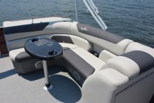 Geneva 20 CRS Sunchaser Pontoon Boat