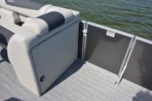 Geneva 22 Fish 4.0 Sunchaser Pontoon Boat