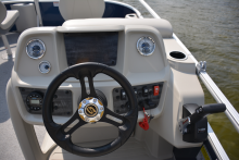 Vista 18 Fish Sunchaser Pontoon Boat