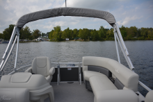 Vista 16 LR Sunchaser Pontoon Boat