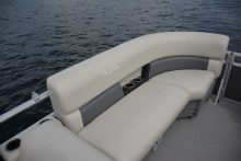 Vista 16 LR Sunchaser Pontoon Boat