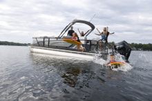 Eclipse 25 SBX Sunchaser Pontoon Boat