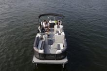 Geneva Sport 23 Fish Sunchaser Pontoon Boat
