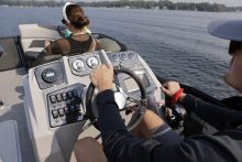 Geneva Sport 23 Fish Sunchaser Pontoon Boat