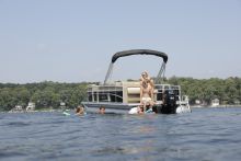 Vista 20 CRB Sunchaser Pontoon Boat 