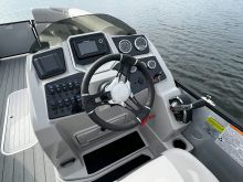 Eclipse 25 SBX Sunchaser Pontoon Boat