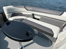 Geneva Sport 23 Fish Sunchaser Pontoon Boat