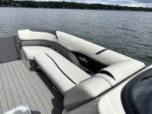 Sunchaser Pontoon Calais 25 LR DC