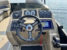 Sunchaser Eclipse 21 LR DH Pontoon Boat