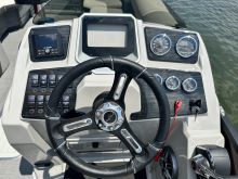 Eclipse 23 Fish Sunchaser Pontoon Boat