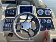 Sunchaser Eclipse 25 SBX Bar Pontoon Boat