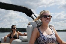 Geneva Sport 23 LR DH Sunchaser Pontoon Boat