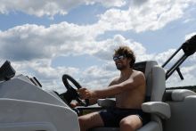 Geneva Sport 23 LR DH Sunchaser Pontoon Boat