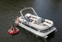 Vista 16 LR Sunchaser Pontoon Boat