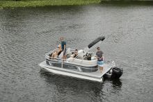 Vista 16 F Sunchaser Pontoon Boat