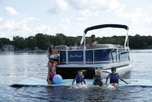 22 LR PSB Sunchaser Pontoon Boat