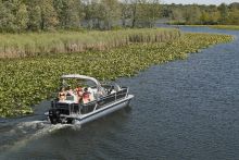 Geneva 22 Fish 4.0 Sunchaser Pontoon Boat