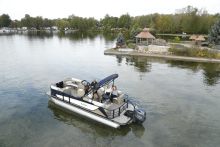 Eclipse 23 LR DH Sunchaser Pontoon Boat