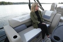 Eclipse 23 LR DH Sunchaser Pontoon Boat