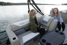 Eclipse 23 LR DH Sunchaser Pontoon Boat