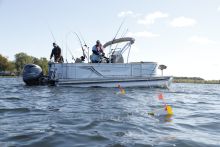 Geneva 22 CC Fish Sunchaser Pontoon Boat