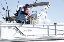 Geneva 22 CC Fish Sunchaser Pontoon Boat