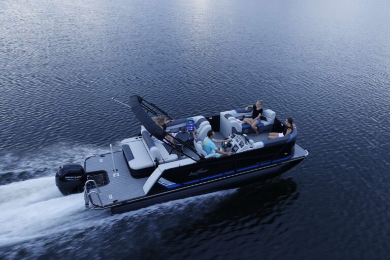 23 SB Sunchaser Pontoon Boat
